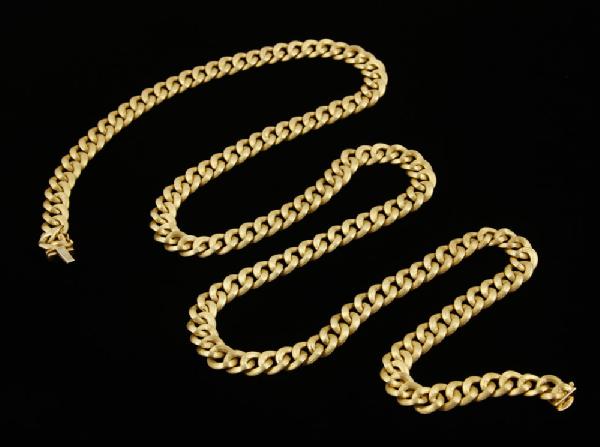 Appraisal: - K Yellow Gold Necklace K yellow gold necklace signed