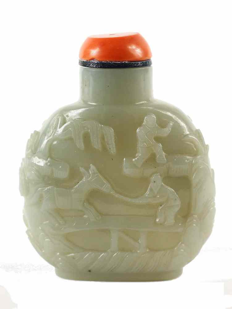 Appraisal: CHINESE SNUFF BOTTLE - th c Chinese Carved Celadon Jade