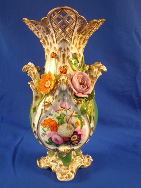 Appraisal: A mid-early thC Coalport flower encrusted porcelain vase with a