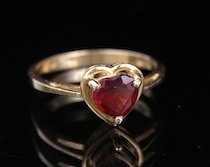 Appraisal: A Pretty Garnet Ladies' Ring A k yellow gold ring