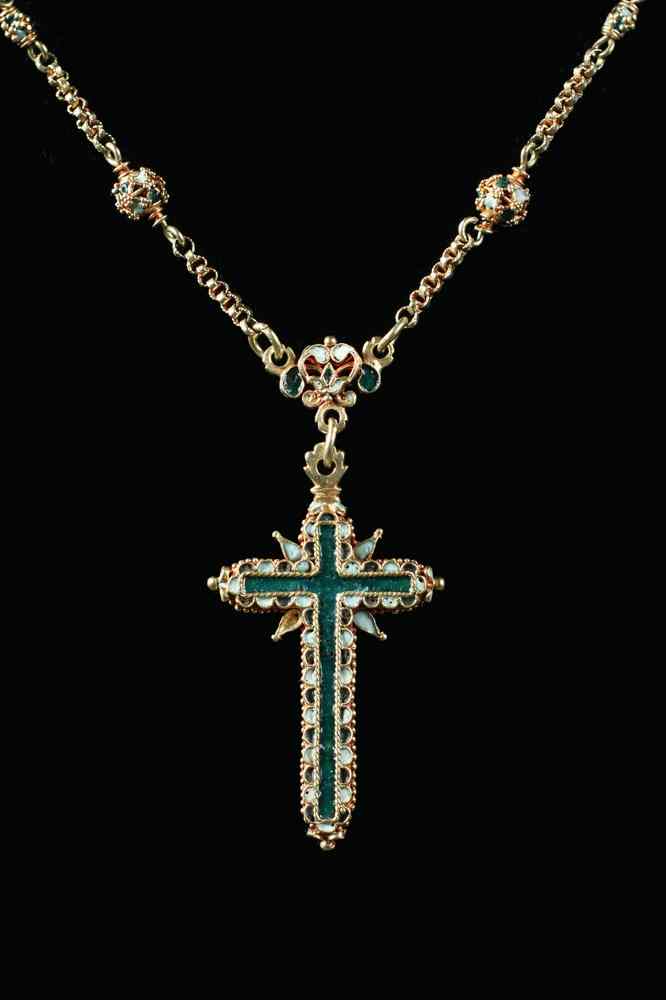 Appraisal: PENDANT - th c Spanish crucifix form pendant of high