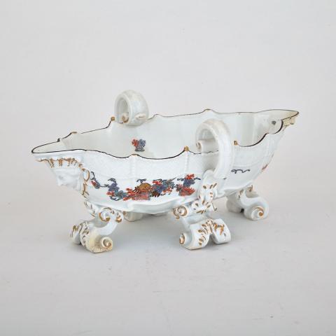 Appraisal: Meissen Kakiemon Flying Fox Two-Handled Double-Lipped Sauce Boat c of