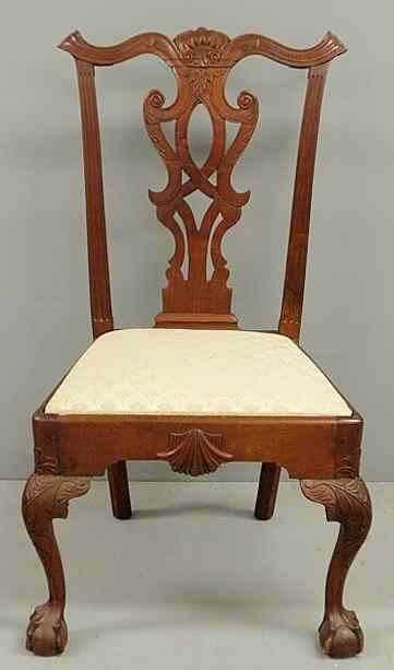 Appraisal: Philadelphia Chippendale mahogany side chair c with a carved serpentine