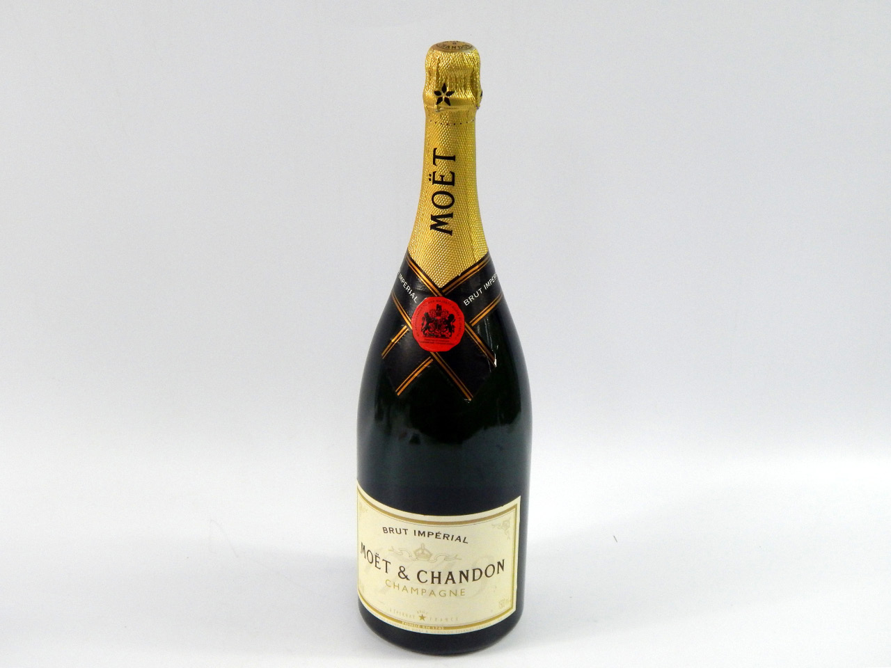 Appraisal: A Moet Chandon magnum of Champagne