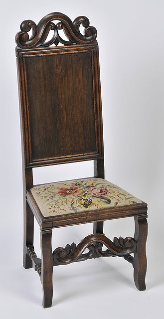 Appraisal: A TH CENTURY STYLE OAK PANEL BACK SIDE CHAIR with