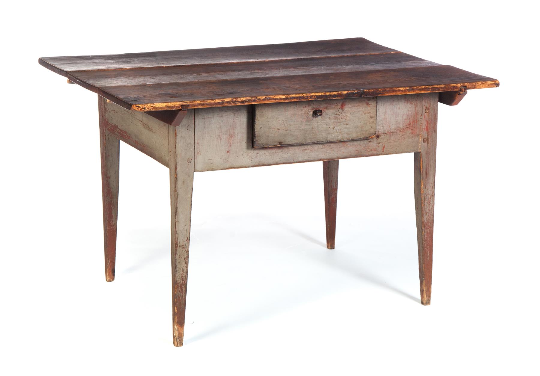 Appraisal: COUNTRY PAINTED PIN-TOP WORK TABLE American th century pine Three-board