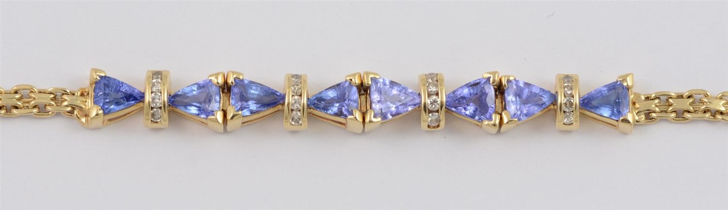 Appraisal: K Yellow Gold Tanzanite and Diamond Bracelet - long dwt