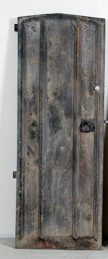 Appraisal: AN ARTS AND CRAFTS OAK DOOR similar to the previous