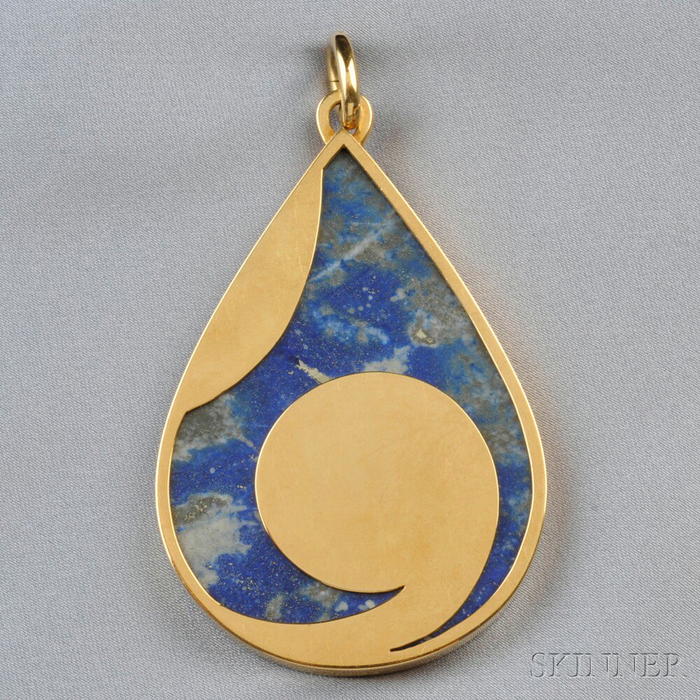 Appraisal: kt Gold and Sodalite Pendant Bulgari set with a large