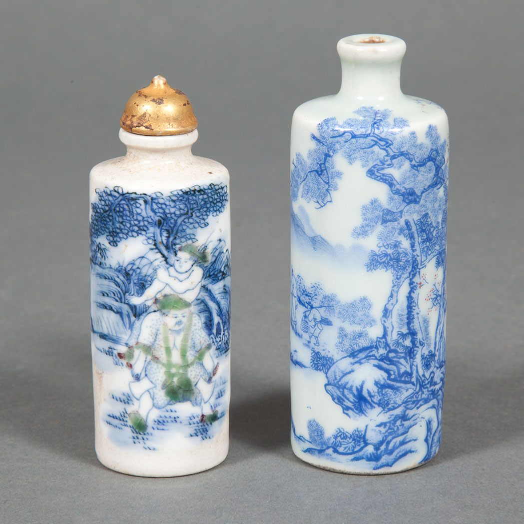 Appraisal: Two Chinese Blue and White Glazed Porcelain Snuff Bottles Each