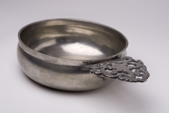 Appraisal: PEWTER PORRINGER JOSEPH BELCHER - Newport Rhode Island circa -