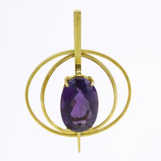 Appraisal: Vintage Oval Cut Amethyst and Karat Yellow Gold Modern Design