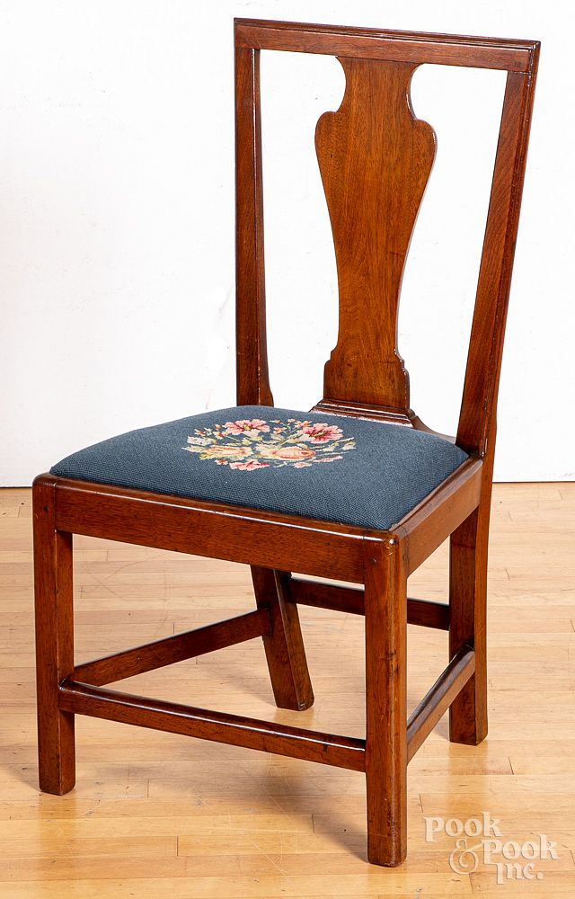 Appraisal: Southern Chippendale walnut dining chair Southern Chippendale walnut dining chair