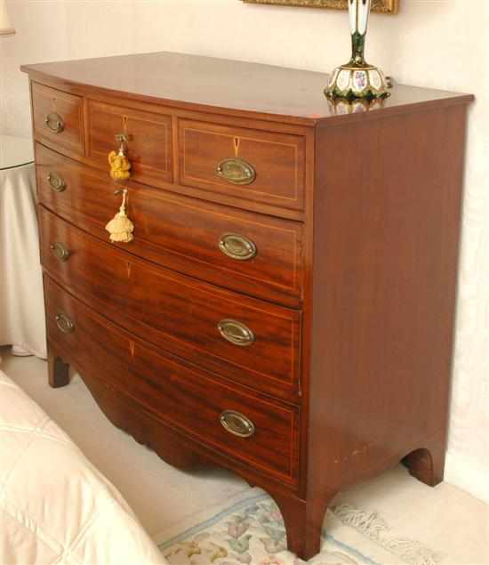 Appraisal: A fine quality George IV mahogany and satinwood chest of