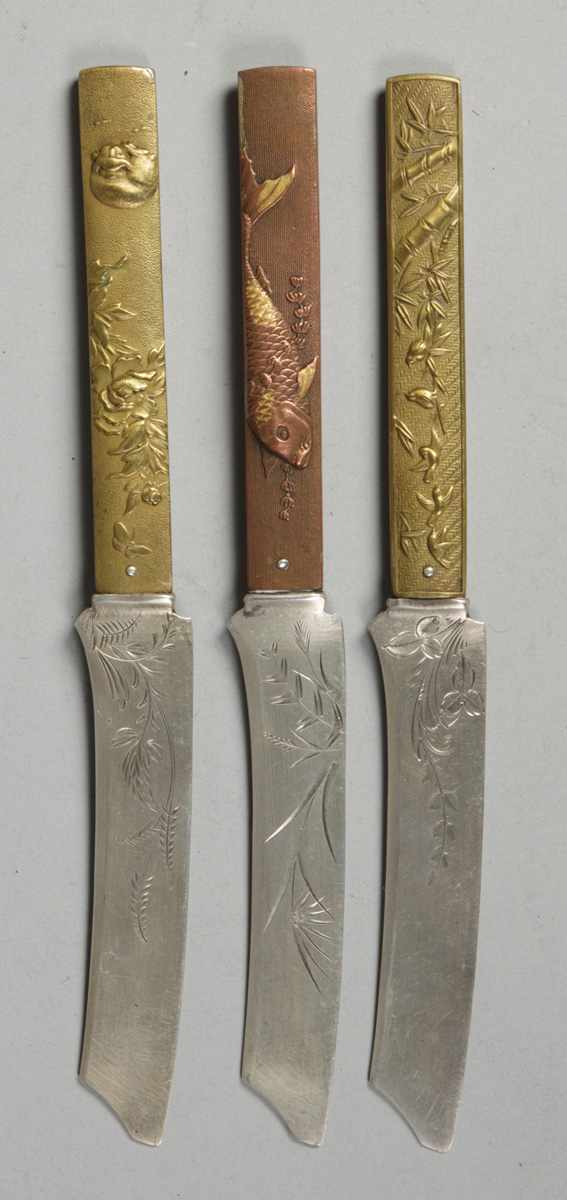 Appraisal: Gorham Sterling Knives w Asian Motif oz L ''E