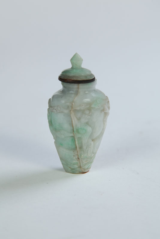 Appraisal: SNUFF BOTTLE Asian th century jade probably moss in snow