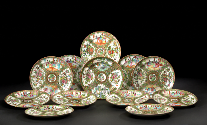 Appraisal: Group of Twelve Chinese Export Porcelain Dishes late th early