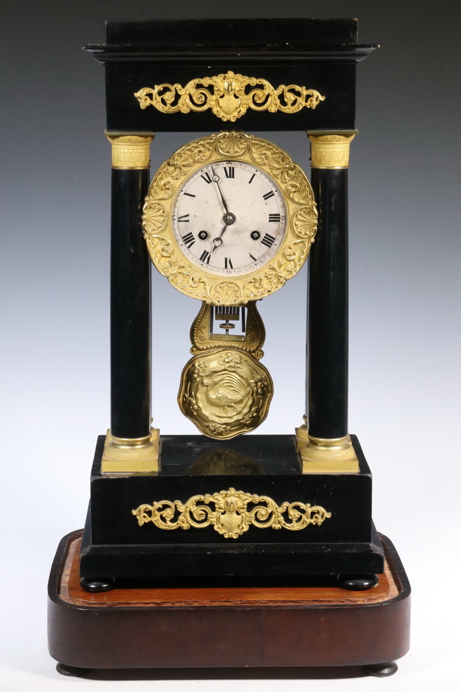 Appraisal: FRENCH MANTEL CLOCK Period Empire Clock in Classical form with