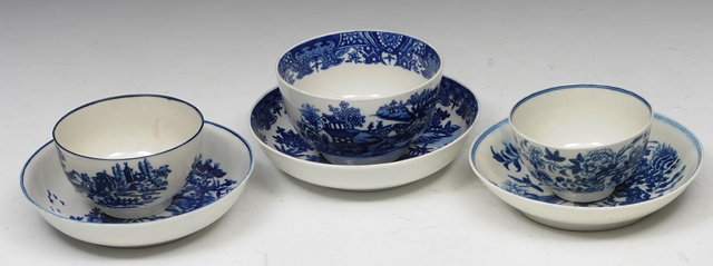 Appraisal: A COLLECTION OF ROYAL WORCESTER FIRST PERIOD to include' Fence'