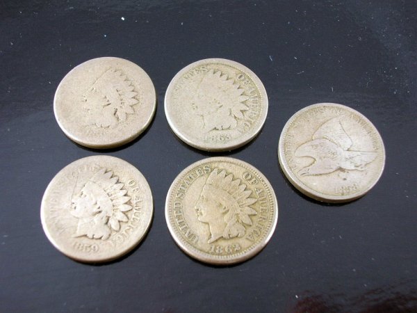 Appraisal: Five one cent coins to include an F E cent