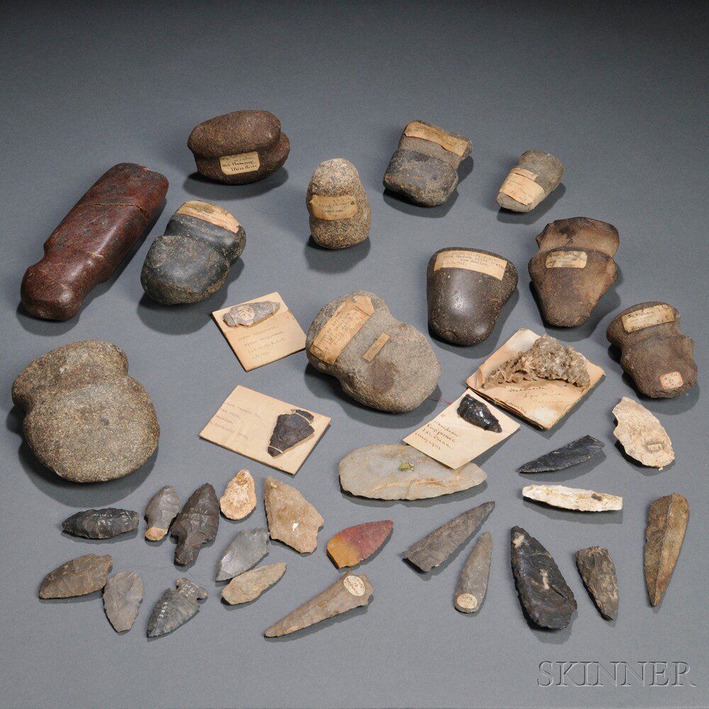 Appraisal: Group of Miscellaneous Prehistoric Stone Material includes points many broken