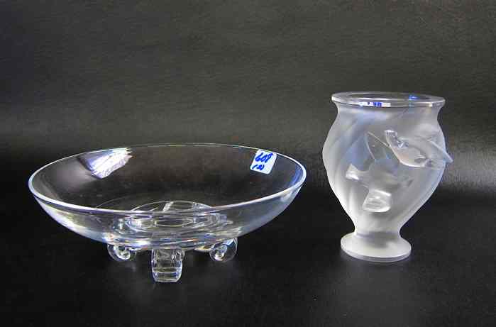 Appraisal: LALIQUE VASE AND STEUBEN BOWL The vase with lovebirds in