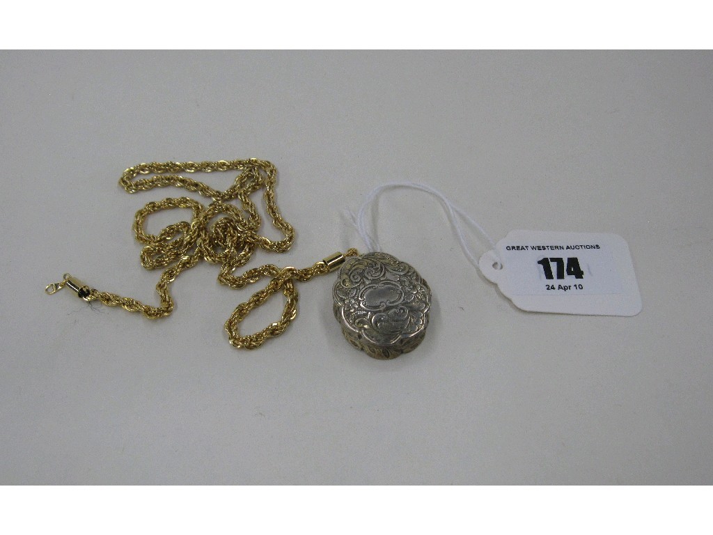 Appraisal: Victorian silver vinaigrette on gilt metal chain