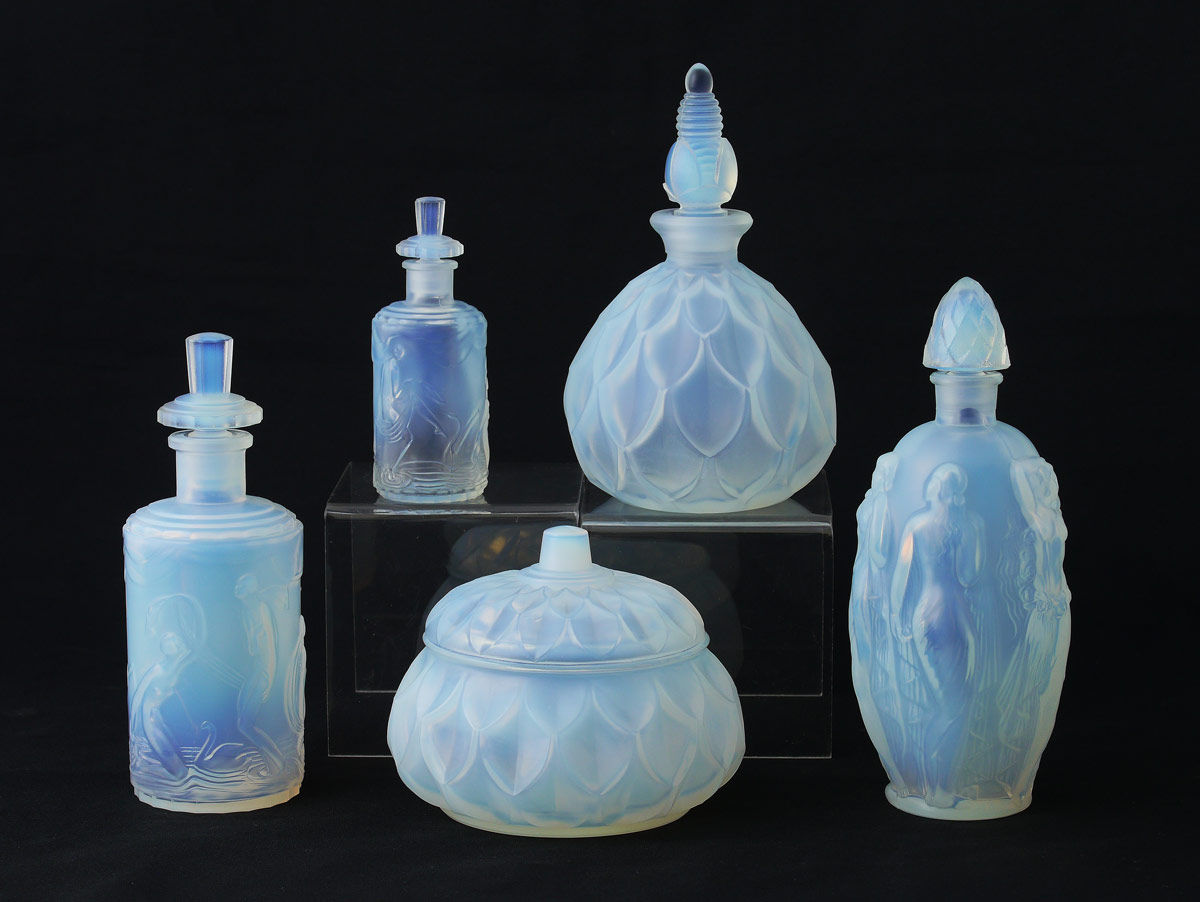 Appraisal: PIECE GROUP OF SABINO ART GLASS pieces total to include