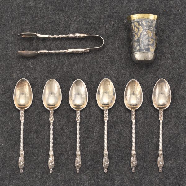 Appraisal: SHEFFIELD APOSTLE SPOONS AND RUSSIAN NIELLO JIGGER spoon jigger Original