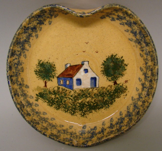 Appraisal: Small Plate - Heart shape has house tree scene sponge