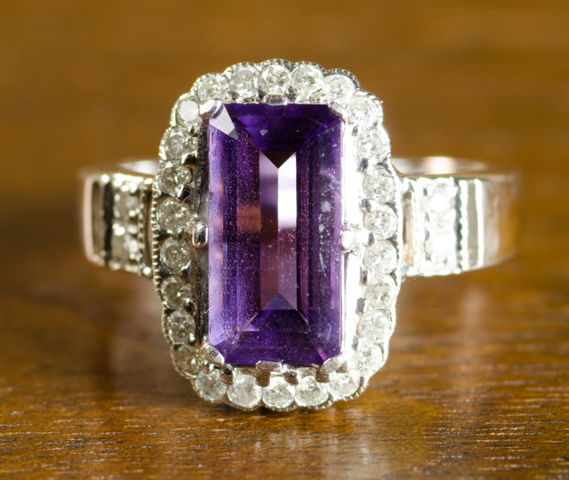 Appraisal: AMETHYST DIAMOND AND FOURTEEN KARAT GOLD RING The white gold