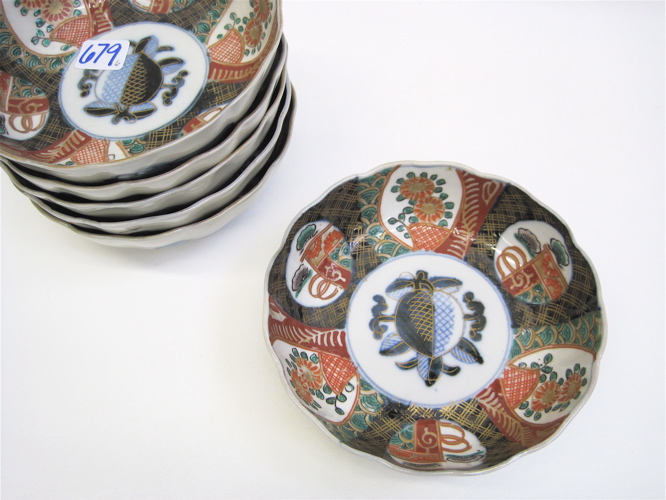 Appraisal: SET OF SIX JAPANESE IMARI PORCELAIN BOWLS Meiji Period hand