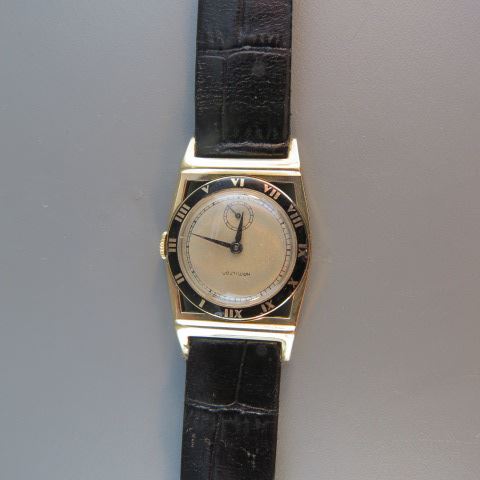 Appraisal: Hamilton k Gold Piping Rock Man's Wristwatch black enamel scarce