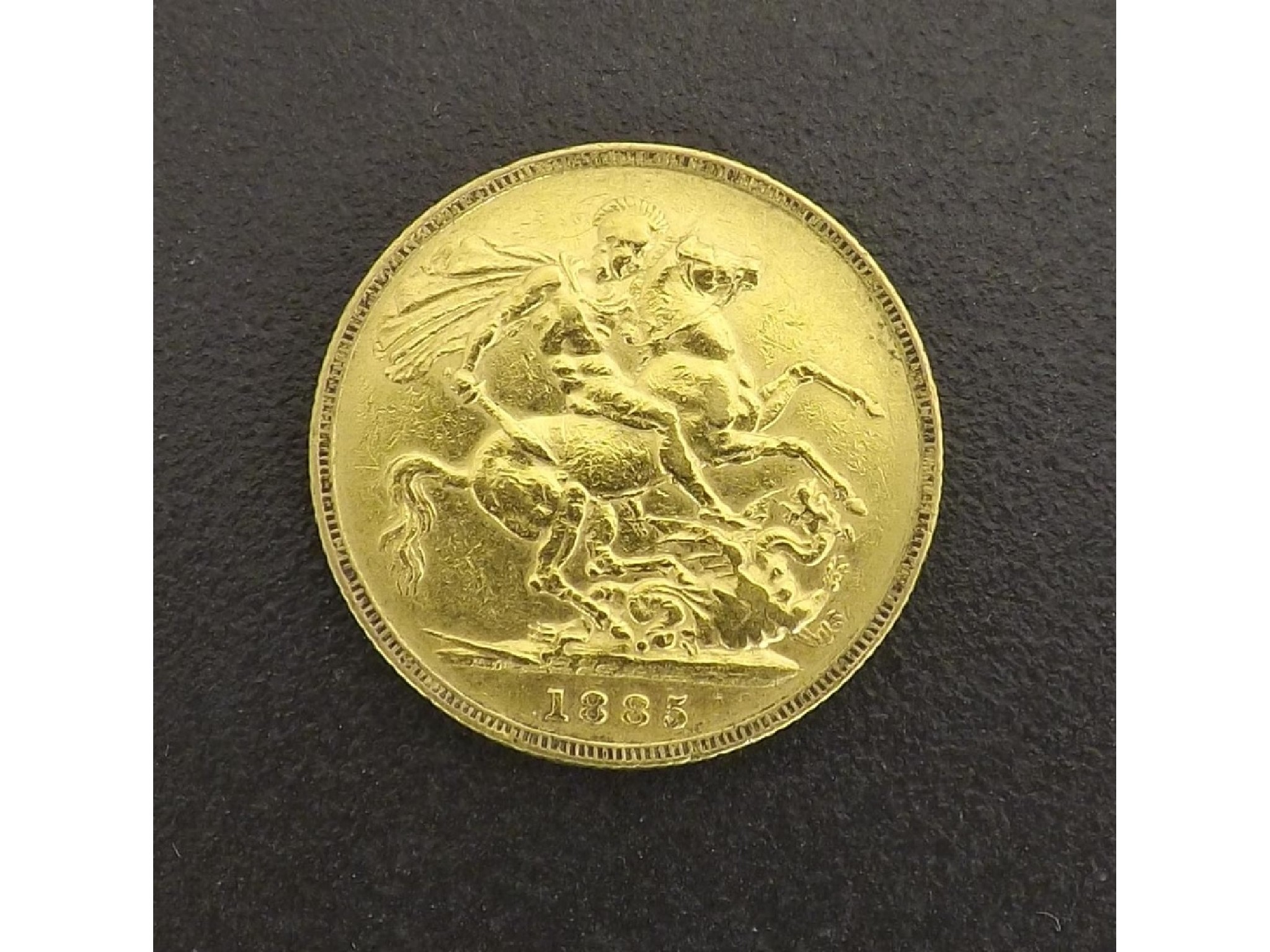 Appraisal: Victoria young head sovereign coin gm