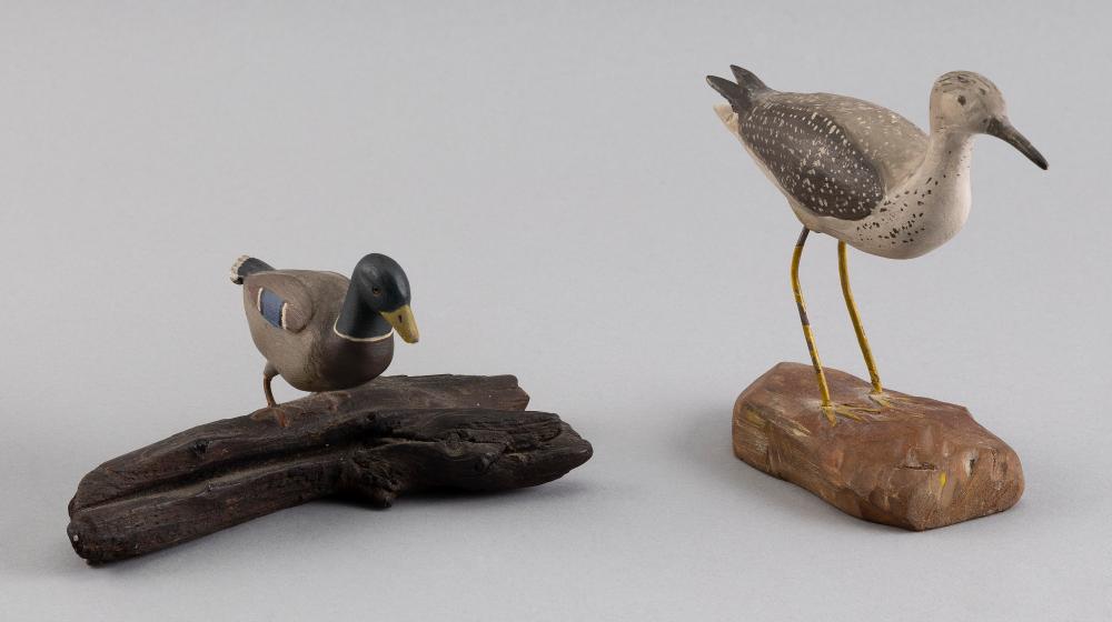 Appraisal: TWO MINIATURE BIRD CARVINGS FIRST HALF OF THE TH CENTURY