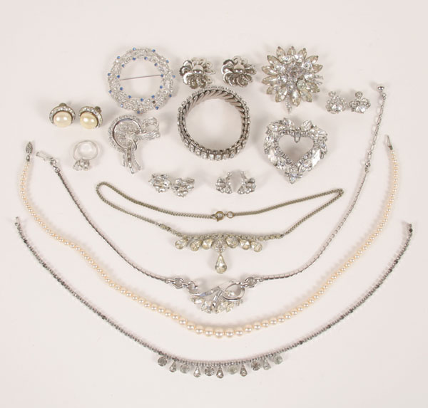 Appraisal: Lot of pieces vintage clear rhinestone costume jewelry including an