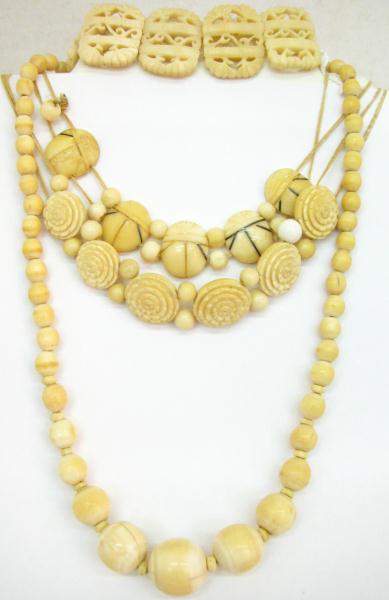 Appraisal: Collection of Lady's Ivory Jewelry including a '' necklace two