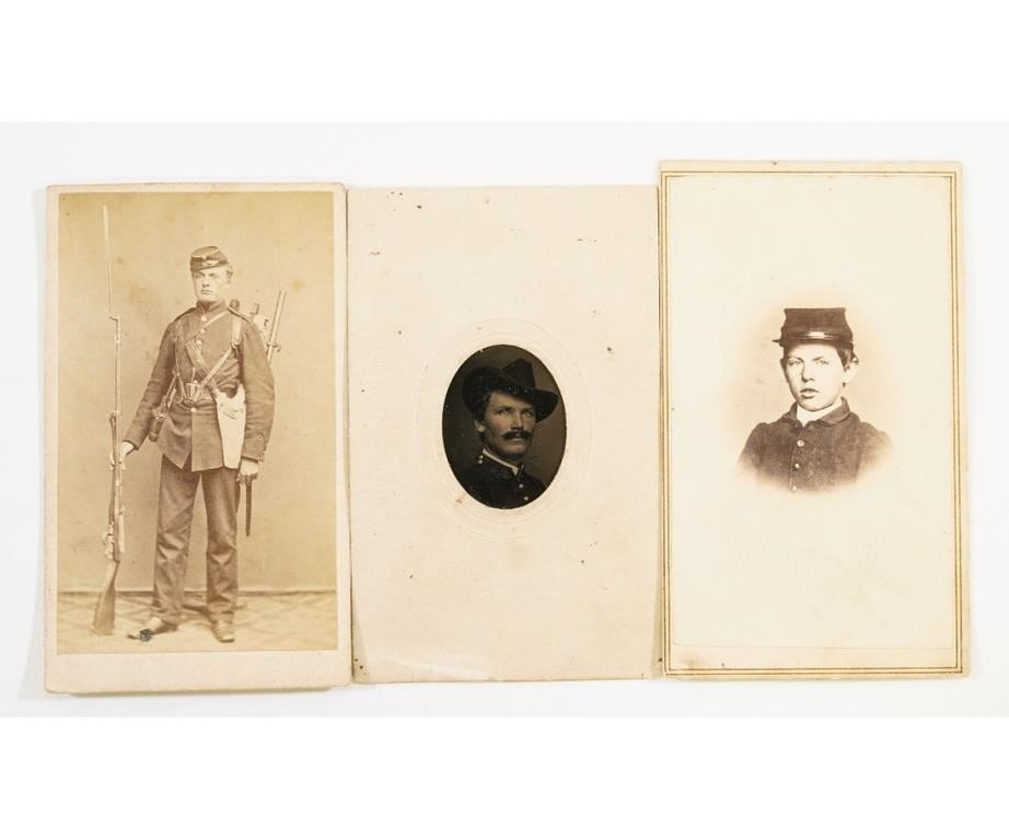 Appraisal: Three Civil War soldier images to include a miniature oval