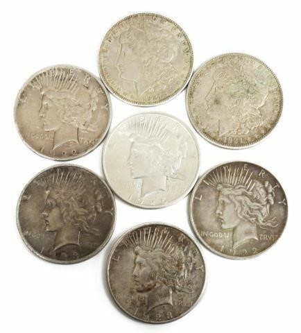 Appraisal: lot of U S Silver Dollars Morgan dollars Peace D