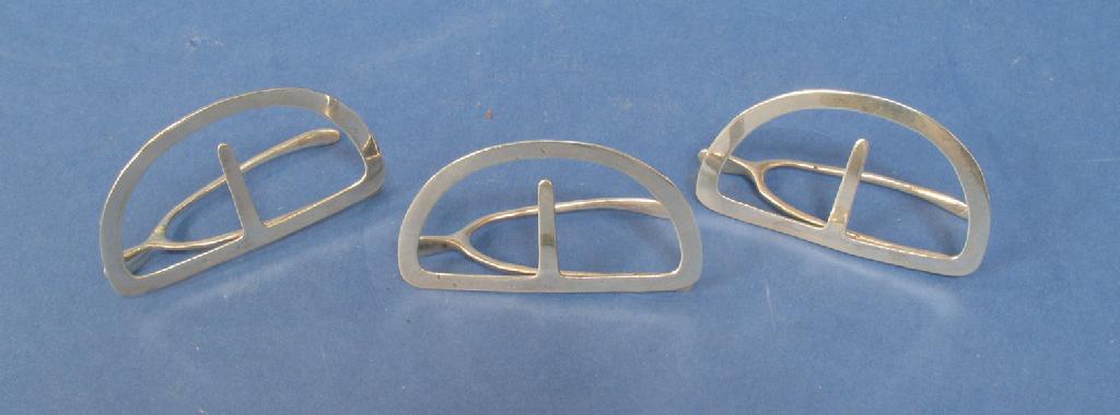 Appraisal: A SET OF THREE EDWARDIAN NOVELTY MENU CARD HOLDERS modelled