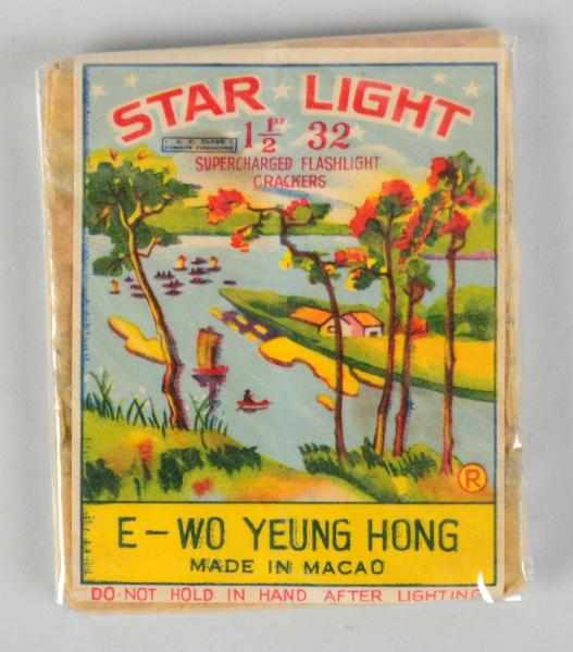 Appraisal: Star Lite -Pack Firecrackers Class Manufactured by E-Wo-Yeung Hong Condition