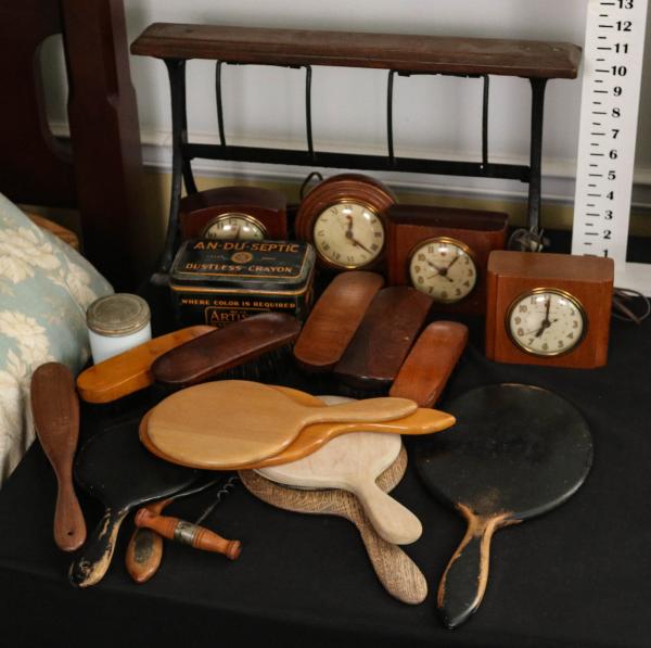 Appraisal: VINTAGE CLOCKS HAND MIRRORS CLOTHING BRUSHESThe antique and vintage collection