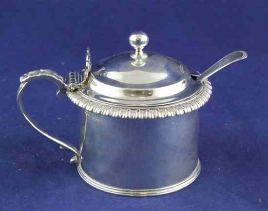 Appraisal: A George IV silver drum mustard with gadrooned rim acanthus