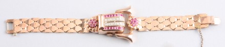 Appraisal: K rose gold jewel movement fourteen round diamonds ct total