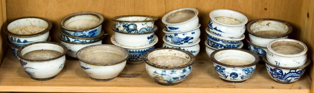 Appraisal: SHELF OF CHINESE BLUE AND WHITE CENSERS Shelf of Chinese