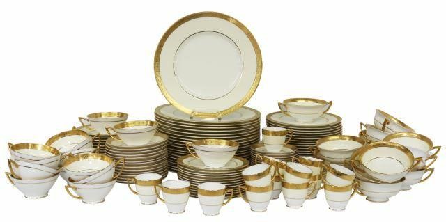 Appraisal: lot of English Minton bone china dinner service in the