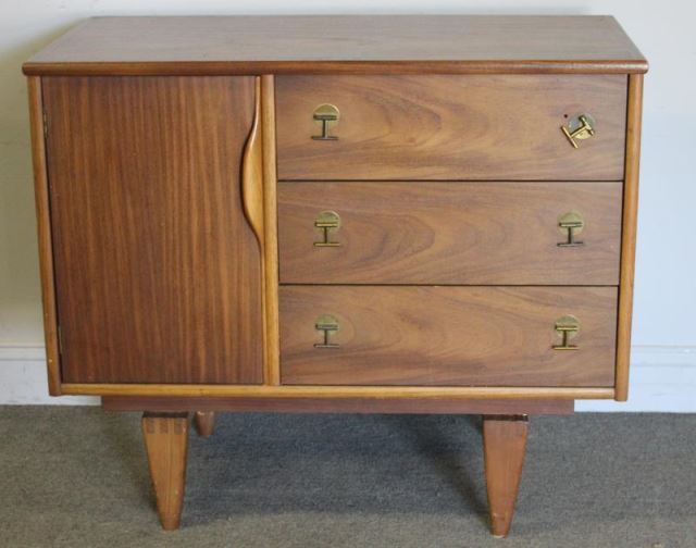 Appraisal: Midcentury Stanley Furniture Low Cabinet Server One door and three