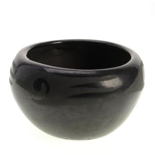 Appraisal: Margaret Tafoya blackware pottery vessel Margaret Tafoya blackware pottery vessel