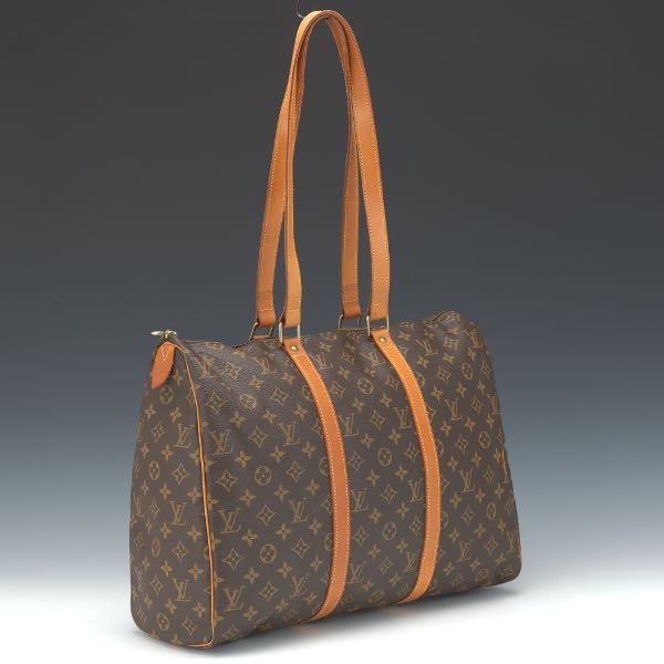 Appraisal: LOUIS VUITTON MONOGRAM SAC FLANERIE x x Weekend travel style