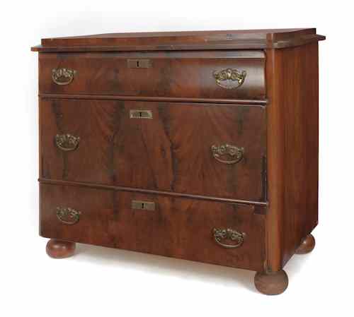 Appraisal: Victorian mahogany chest of drawers ca h w